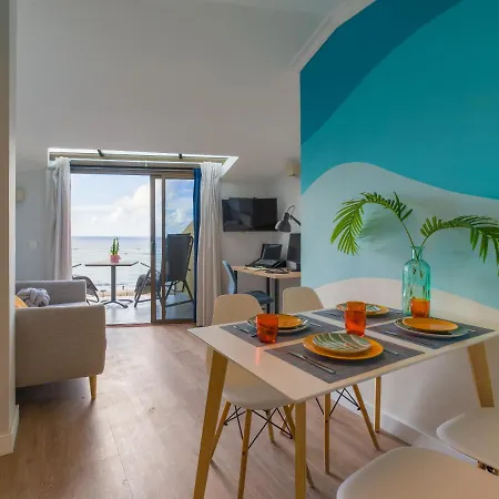 Living Las Canteras Homes - Sea Breeze Beachfront Las Palmas Exterior photo